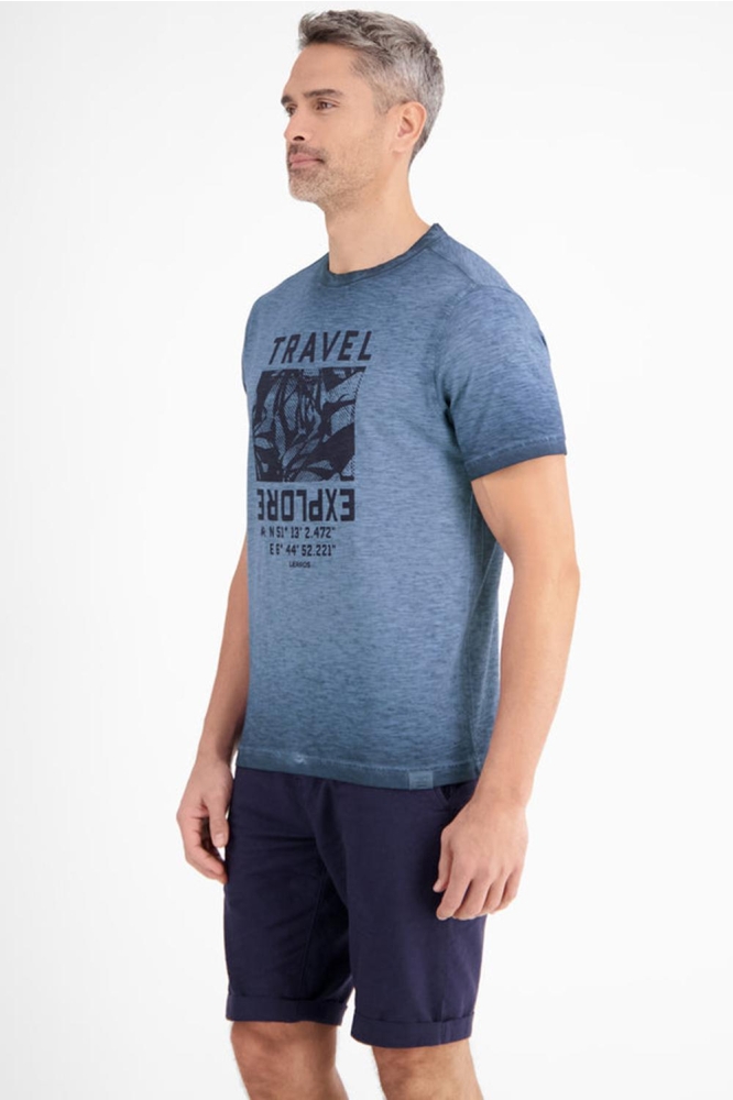 T SHIRT MET BORSTPRINT 2543039 485